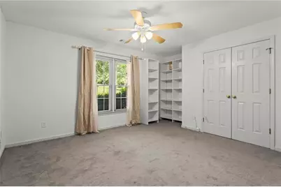 146 Lakeside Drive NW, Kennesaw, GA 30144 - Photo 17