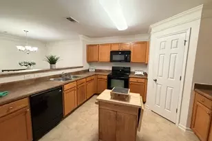 2735 Belleglade Pointe, Cumming, GA 30040 - Photo 7
