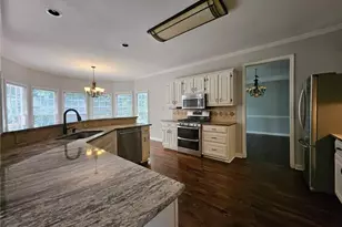 450 Eastbourne Way, Alpharetta, GA 30005 - Photo 7