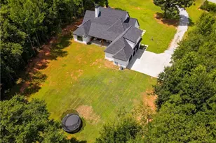 860 W Ridgeway Rd, Maysville, GA 30558 - Photo 9