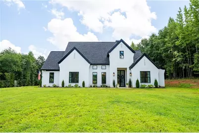 860 W Ridgeway Road, Maysville, GA 30558 - Photo 1