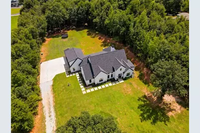 860 W Ridgeway Road, Maysville, GA 30558 - Photo 7