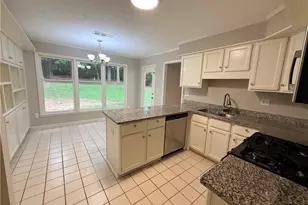 150 Ocee View Ct, Johns Creek, GA 30022 - Photo 9
