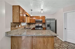 3011 Fields Dr, Lithonia, GA 30038 - Photo 5