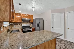3011 Fields Dr, Lithonia, GA 30038 - Photo 11