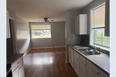 2557 Loghaven Drive NW, Atlanta, GA 30318 - Photo 5