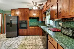 1223 Sanders Dr, Morrow, GA 30260 - Photo 3