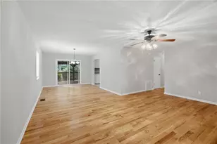 736 Wolfskin Rd, Arnoldsville, GA 30619 - Photo 11