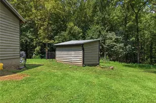 736 Wolfskin Rd, Arnoldsville, GA 30619 - Photo 39