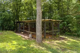 736 Wolfskin Rd, Arnoldsville, GA 30619 - Photo 31