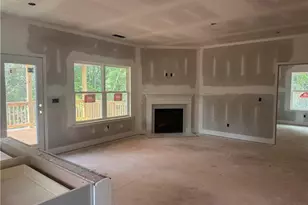 158 Blackberry Ct, Pendergrass, GA 30567 - Photo 5