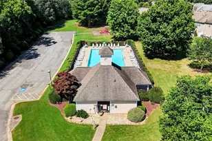 4688 Beacon Ridge Ln, Flowery Branch, GA 30542 - Photo 45