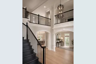 8430 Valemont Drive, Sandy Springs, GA 30350 - Photo 5
