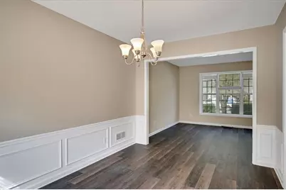 11585 Crossington Road, Johns Creek, GA 30005 - Photo 5