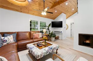 903 Pine Cir, Woodstock, GA 30189 - Photo 17