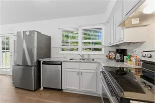 2725 Shoreland Dr SW, Atlanta, GA 30331 - Photo 19