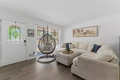 2725 Shoreland Drive SW, Atlanta, GA 30331 - Photo 5