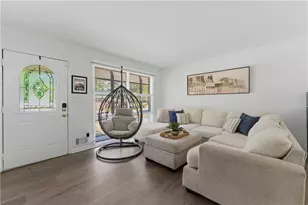 2725 Shoreland Dr SW, Atlanta, GA 30331 - Photo 5