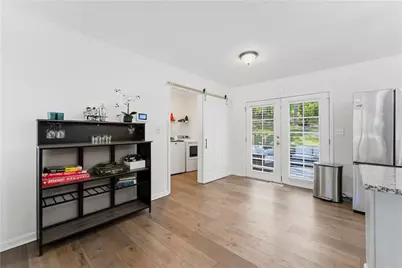 2725 Shoreland Drive SW, Atlanta, GA 30331 - Photo 7