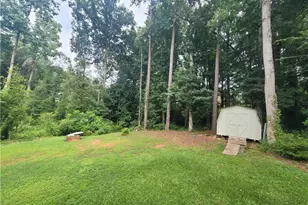 4641 Lucerne Valley Rd SW, Lilburn, GA 30047 - Photo 19