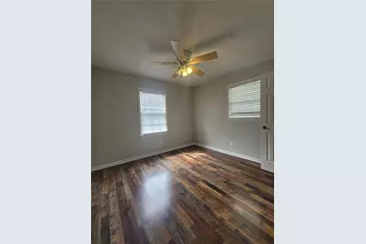 4641 Lucerne Valley Rd SW, Lilburn, GA 30047 - Photo 9