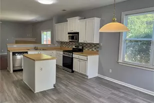 2513 Mockingbird Ln, Locust Grove, GA 30248 - Photo 9