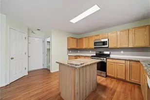 769 Roxholly Ln, Buford, GA 30518 - Photo 15