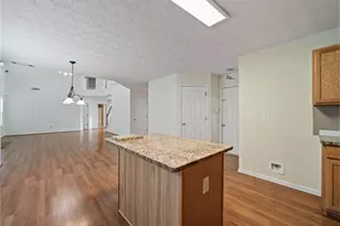 769 Roxholly Ln, Buford, GA 30518 - Photo 17