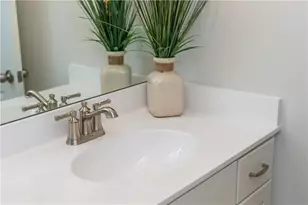 5587 Overview Dr, Flowery Branch, GA 30542 - Photo 57