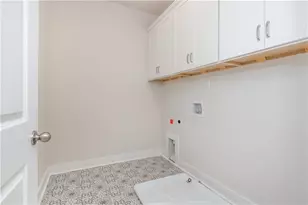 5587 Overview Dr, Flowery Branch, GA 30542 - Photo 35