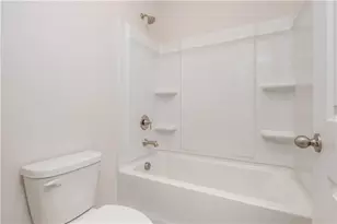 5587 Overview Dr, Flowery Branch, GA 30542 - Photo 37