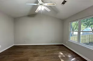 2002 Chivalry Ct, Lawrenceville, GA 30044 - Photo 15