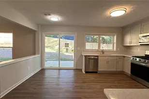 2002 Chivalry Ct, Lawrenceville, GA 30044 - Photo 13