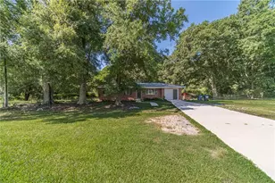 5794 Henry Bailey Rd, Sugar Hill, GA 30518 - Photo 3