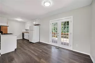5794 Henry Bailey Rd, Sugar Hill, GA 30518 - Photo 11