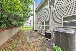 179 Holbrook Dr, Dallas, GA 30132 - Photo 3