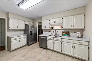 3679 Maple Forge Ln, Gainesville, GA 30504 - Photo 15