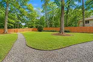 3250 Wynn Dr, Avondale Estates, GA 30002 - Photo 19