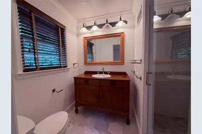 6651 Castleton Drive, Sandy Springs, GA 30328 - Photo 25