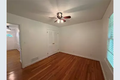 6651 Castleton Drive, Sandy Springs, GA 30328 - Photo 21
