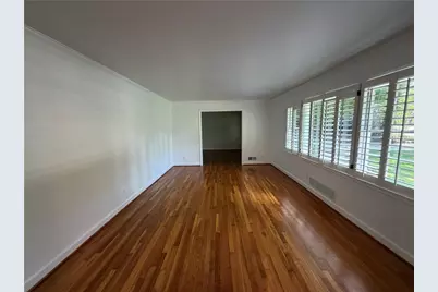6651 Castleton Drive, Sandy Springs, GA 30328 - Photo 7