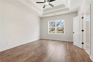 120 Poplar St, Buford, GA 30518 - Photo 13