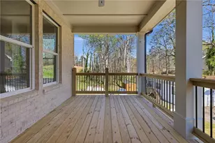 120 Poplar St, Buford, GA 30518 - Photo 27