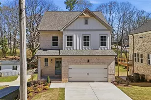 120 Poplar St, Buford, GA 30518 - Photo 3