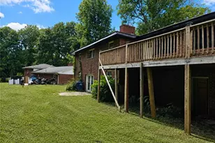 3042 Peek Road NW, Atlanta, GA 30318 - Photo 3