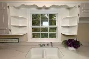 5132 Warner St, Forest Park, GA 30297 - Photo 9