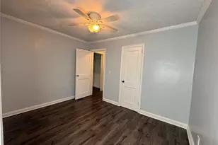 5132 Warner St, Forest Park, GA 30297 - Photo 13