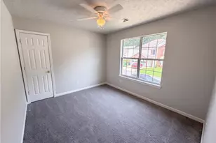 4521 Carriage Park Dr, Lithonia, GA 30038 - Photo 15