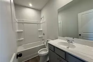 1409 Creekside Cir NW, Atlanta, GA 30318 - Photo 15