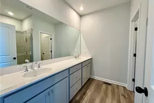 1409 Creekside Cir NW, Atlanta, GA 30318 - Photo 11